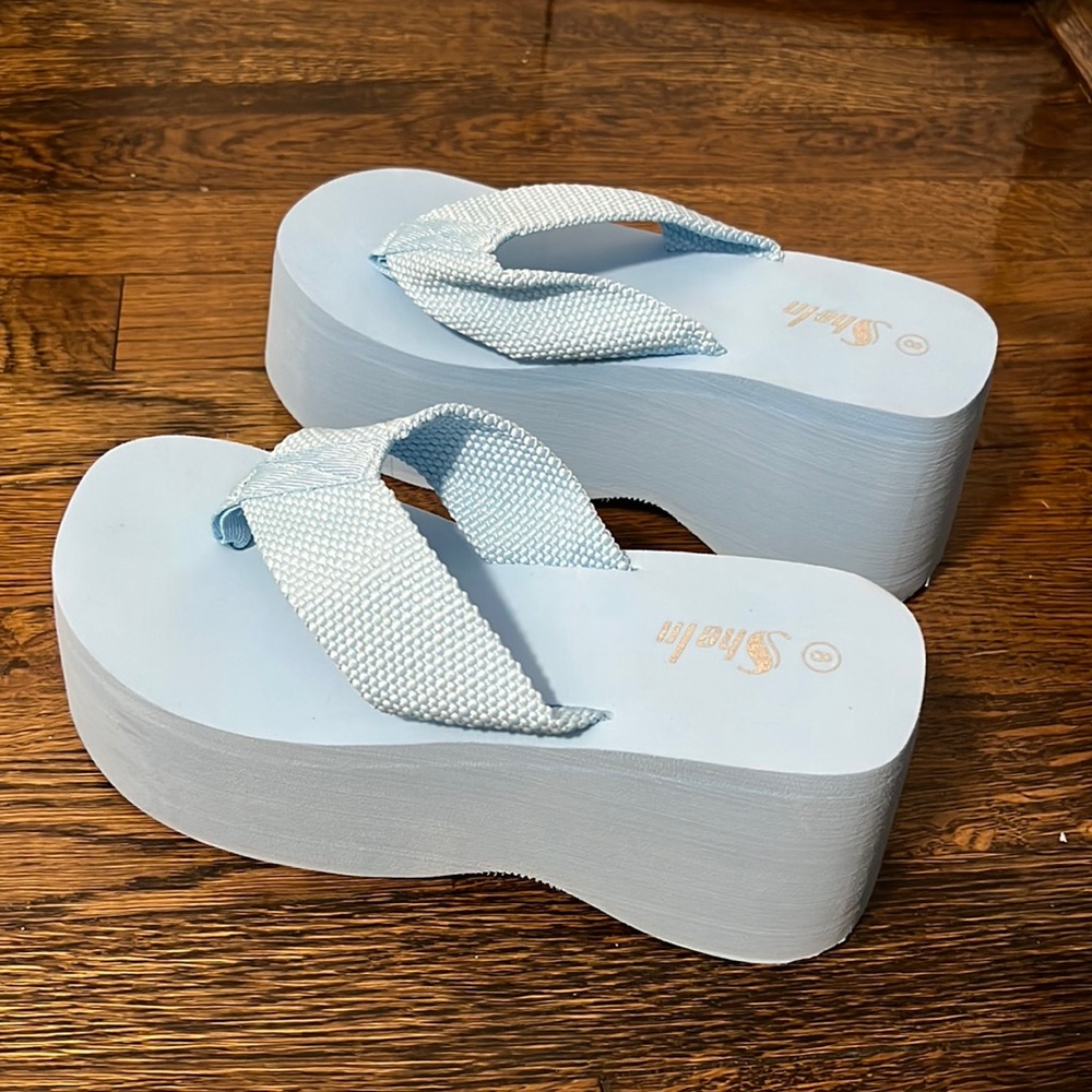 New platform thong sandals!